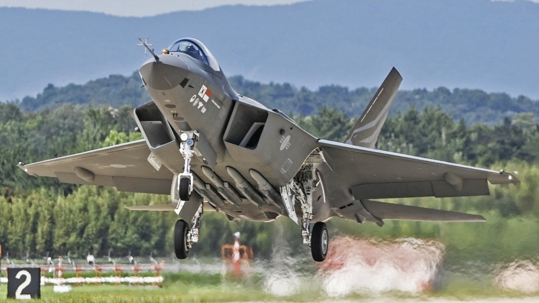 ROKAF_KF-21_FIRST_FLIGHT