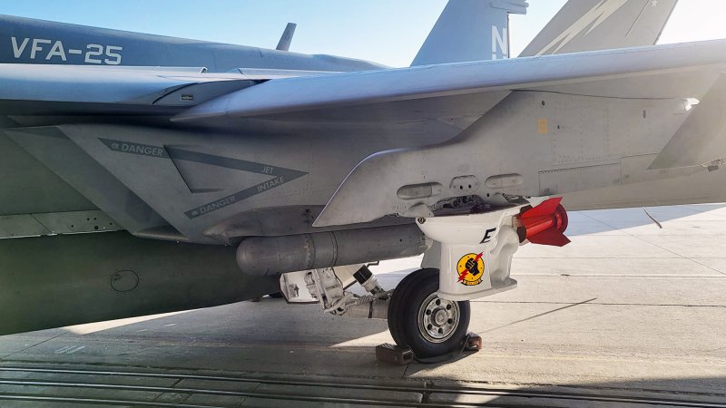 F/A-18 Super Hornet toilet