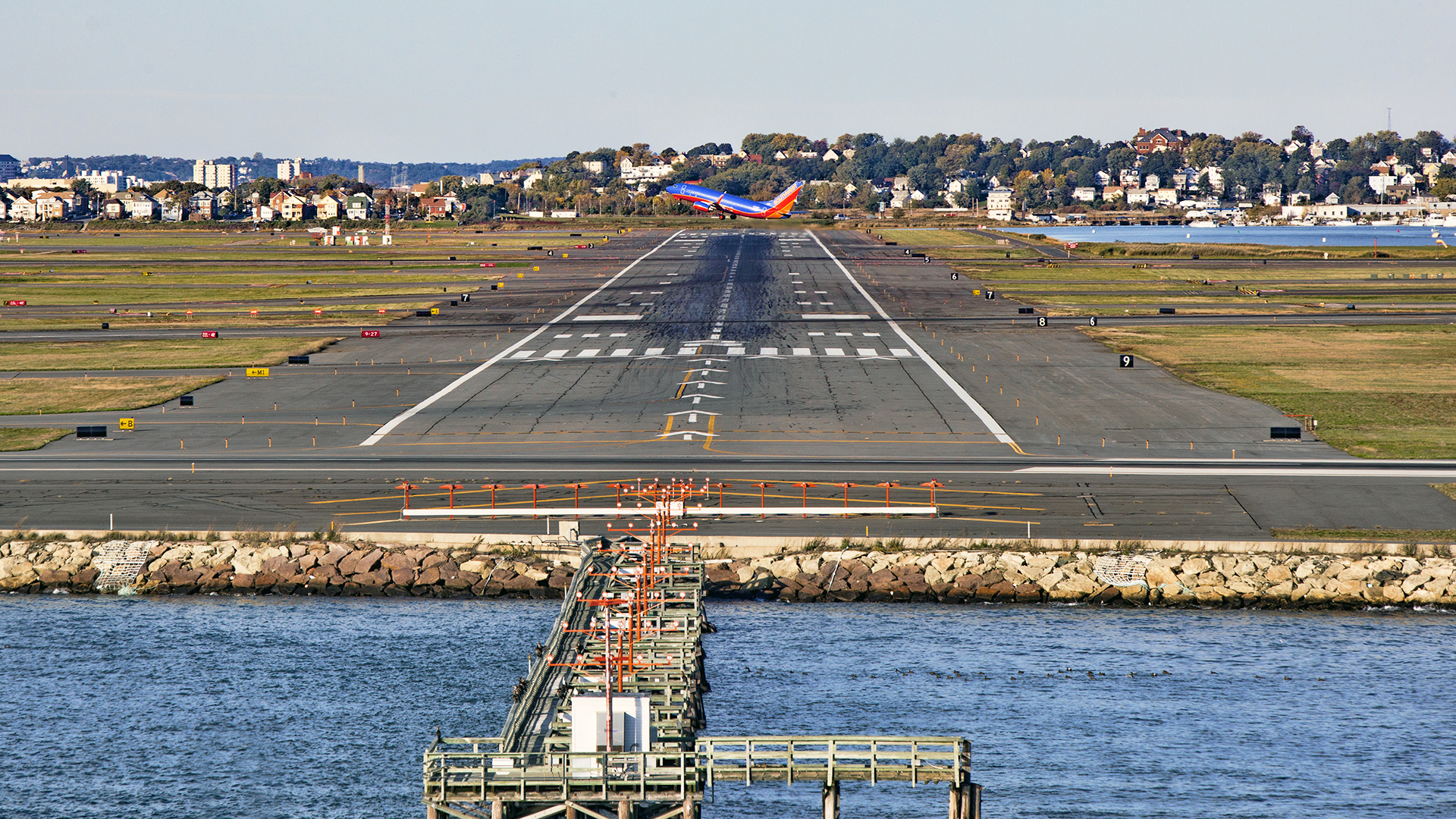 Boston Runway boats block landing