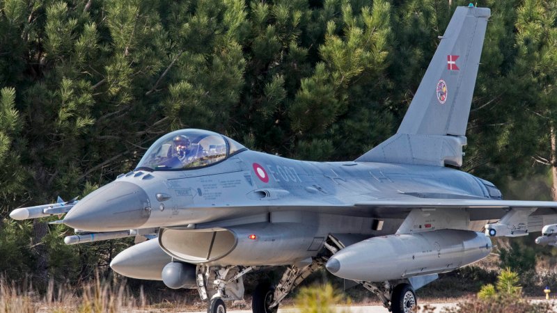 Denmark F-16