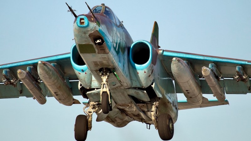 Russian Su-25 Frogfoot Filmed Crashing Into The Sea Of Azov