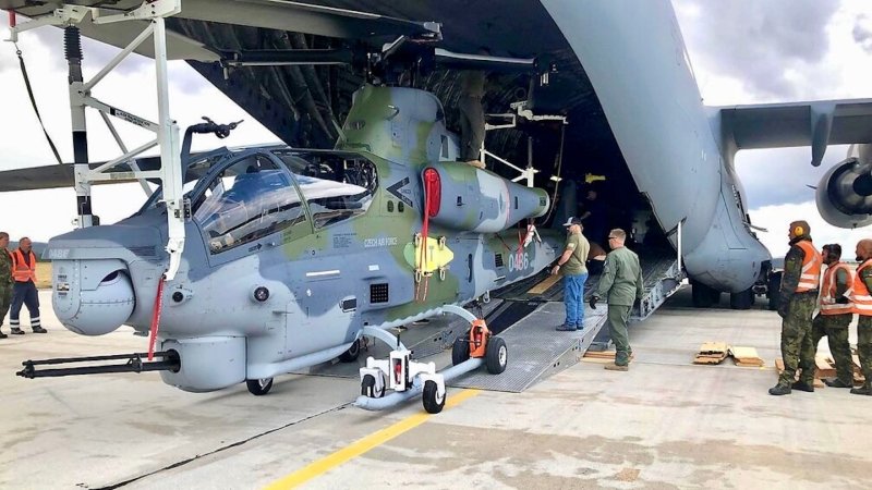 Delivery of AH-1Z attach helicopters to the Czech Republic