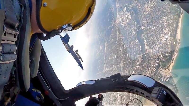 Line abreast loop blue angels formation cockpit footage