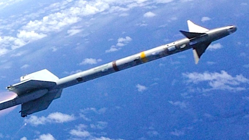 The Pentagon has confirmed it is sending "new" air defense systems that fire AIM-9M Sidewinder missiles to Ukraine.