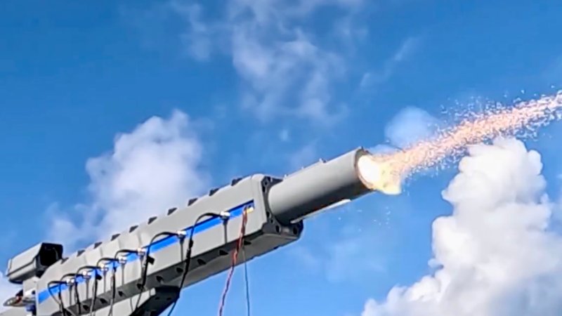 Test firing of Japanese railgun