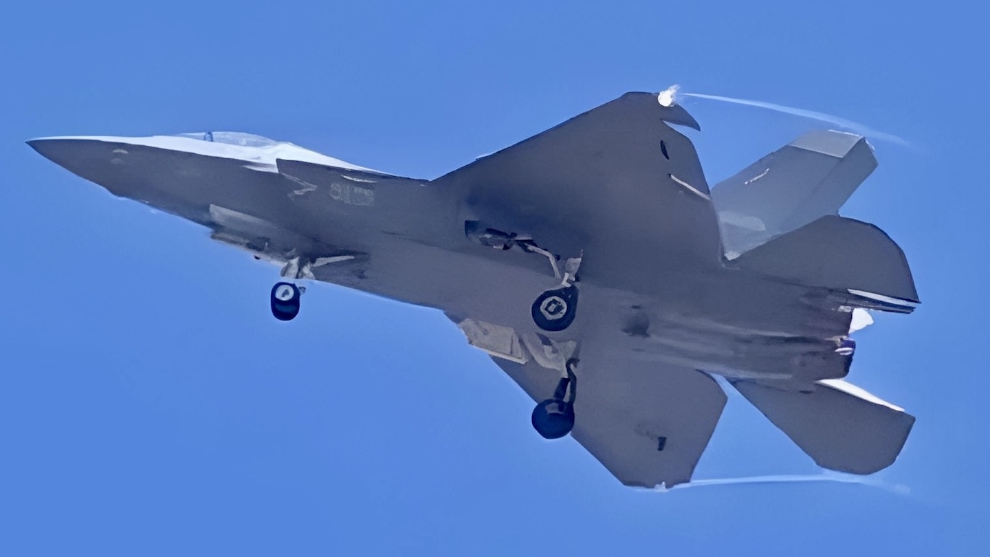 A prototype J-35 stealth flghter in flight