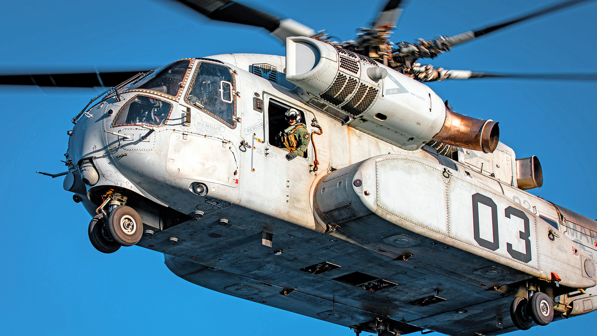 CH-53K King Stallion arrives in Yuma to join VMX-1.