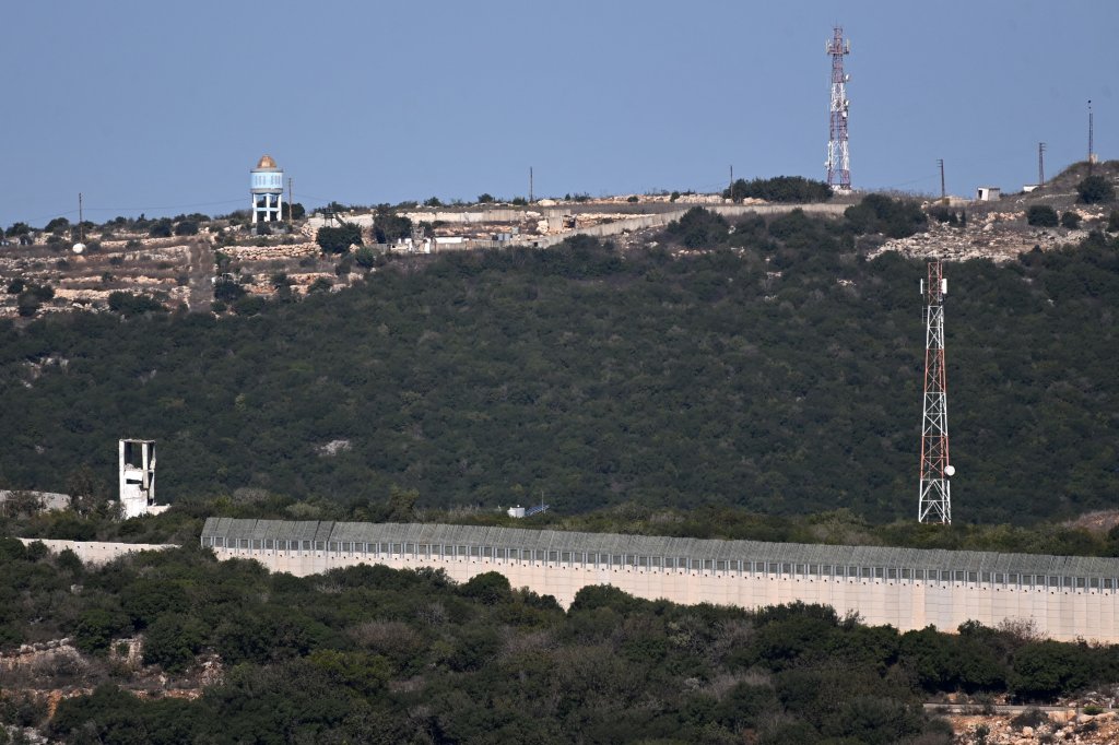 A picture taken during a media tour organised by the Israeli military, shows the border fence separating northern Israel from southern Lebanon on October 21, 2023. (Photo by YURI CORTEZ / AFP) (Photo by YURI CORTEZ/AFP via Getty Images)