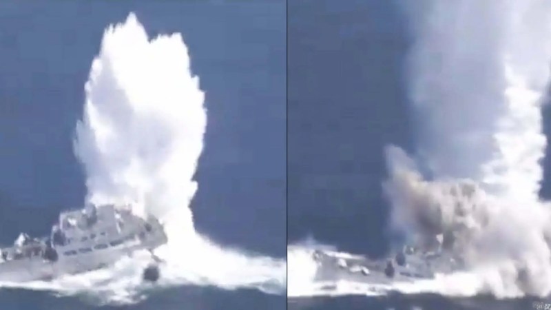 Chinese Submarine’s Torpedo Destroys Amphibious Landing Ship During Exercise