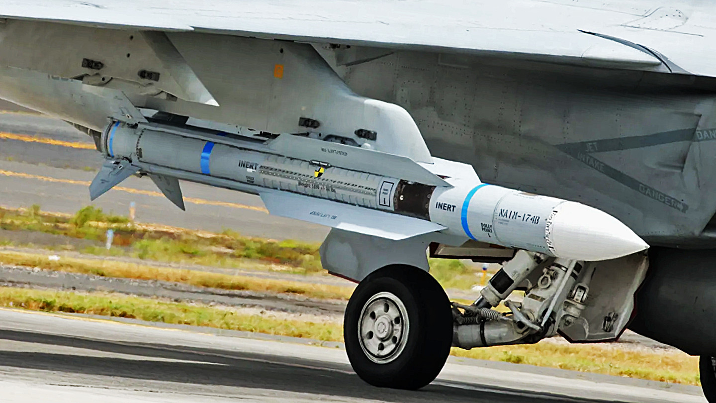 AIM-174 Missile Brings Navy’s Future Counter-China Air Combat Strategy ...