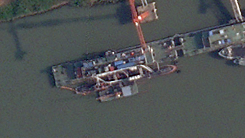 A new type of submarine has appeared in China, featuring X-form rudders for the first time on a crewed Chinese design. Whether the recently spotted submarine is a further iteration of an existing class, or if it’s an entirely new design, it reflects the rapid pace of development in China’s submarine program, which features increasingly advanced and innovative nuclear- and conventionally powered types.