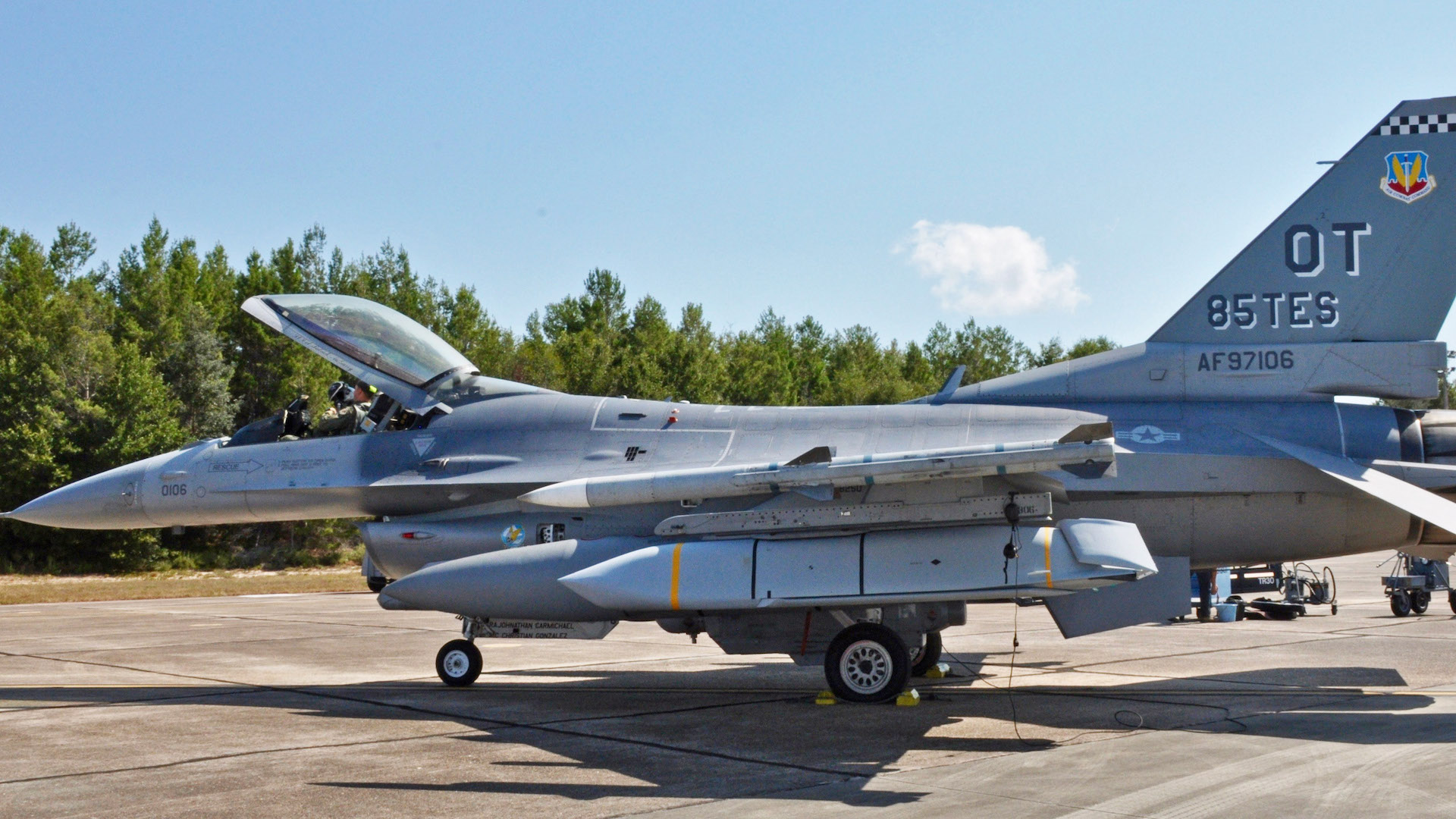 An F-16 Fighting Falcon piloted by Lt. Col. Mike May from the 85th Test and Evaluation squadron sits on the ramp at Eglin Air Force Base on October 2, 2019 with a JASSM-ER. The 85th TES released the extended range missile as part of an operational test sortie.