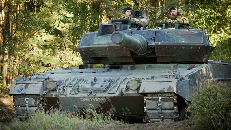 Dutch Decide To Bring Back Main Battle Tanks