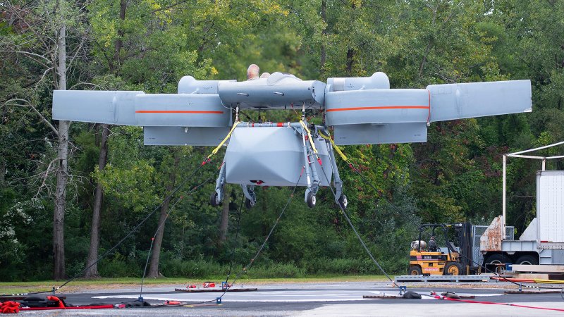 The Piasecki Aircraft Corporation's Aerial Reconfigurable Embedded System Demonstration Vehicle (ARES-DV), a vertical takeoff and landing capable tilt-rotor drone designed to carry interchangeable payload modules, has left the ground for the first time.