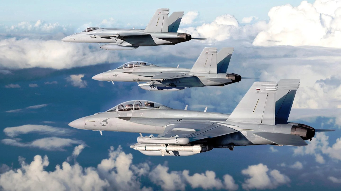 super-hornet-growler-family.jpg