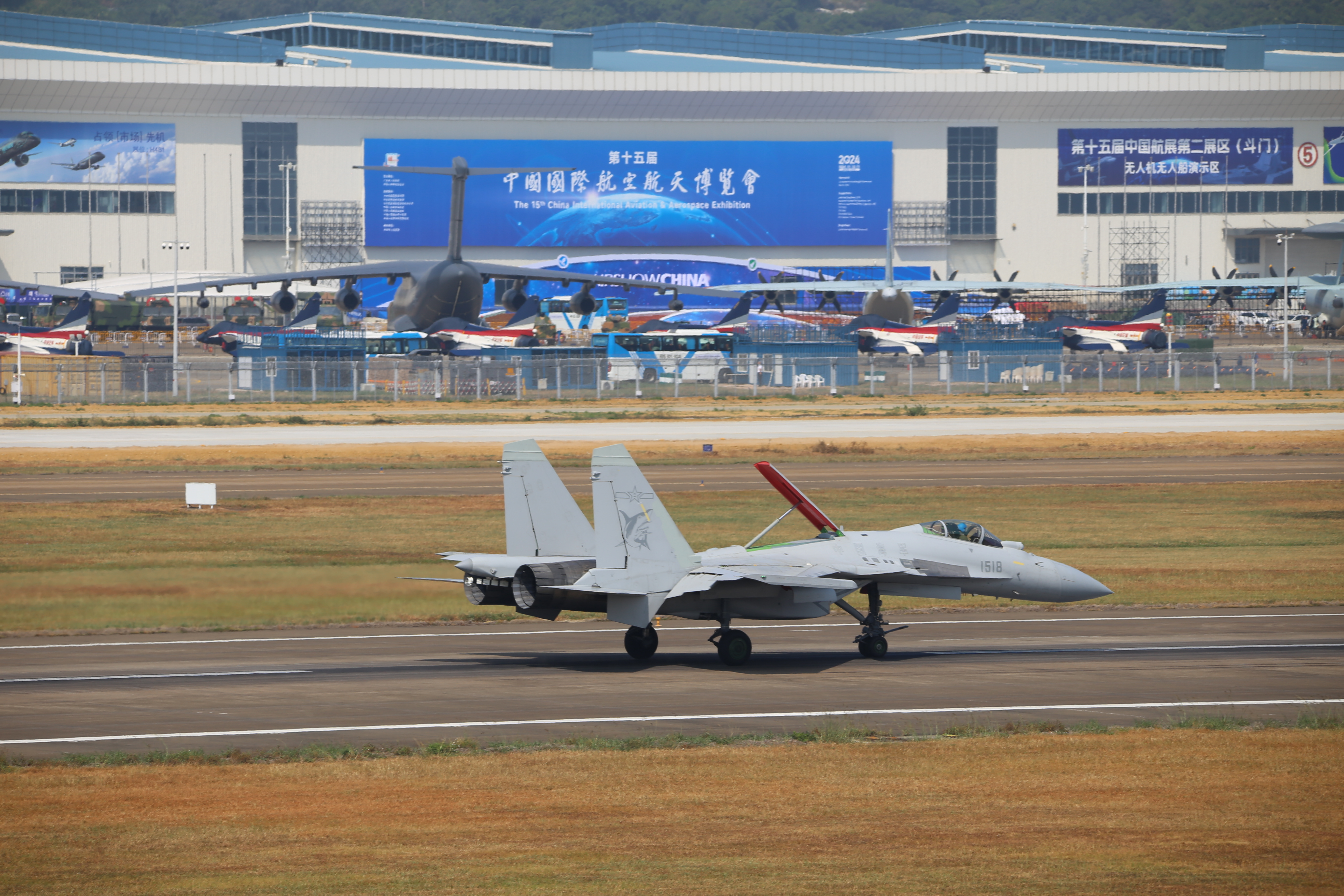 ZHUHAI, CHINA - NOVEMBER 06: J-15T fighter jet arrives in Zhuhai ahead of the 15th China International Aviation and Aerospace Exhibition, or Airshow China 2024, on November 6, 2024 in Zhuhai, Guangdong Province of China. The 15th China International Aviation and Aerospace Exhibition will be held in Zhuhai from November 12 to 17. (Photo by Yu Caiwang/VCG via Getty Images)