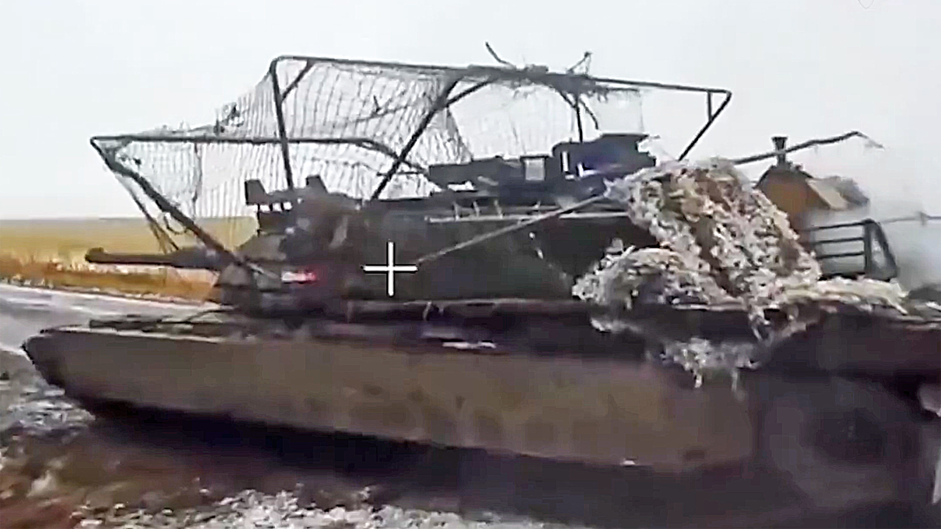 The commander of a Ukrainian Abrams tank talked about surviving Russian FPV drone strikes.