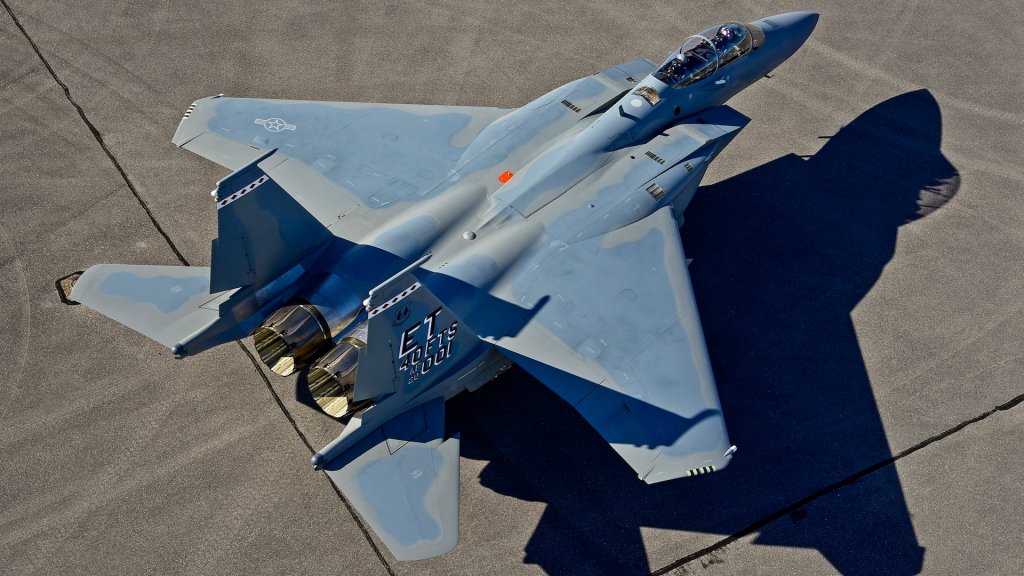 The F-15EX, the Air Force’s newest fighter aircraft, arrives to Eglin Air Force Base, Florida March 11. The aircraft will be the first Air Force aircraft to be tested and fielded from beginning to end through combined developmental and operational tests. The 40th Flight Test Squadron and the 85th Test and Evaluation Squadron personnel are responsible for testing the aircraft.