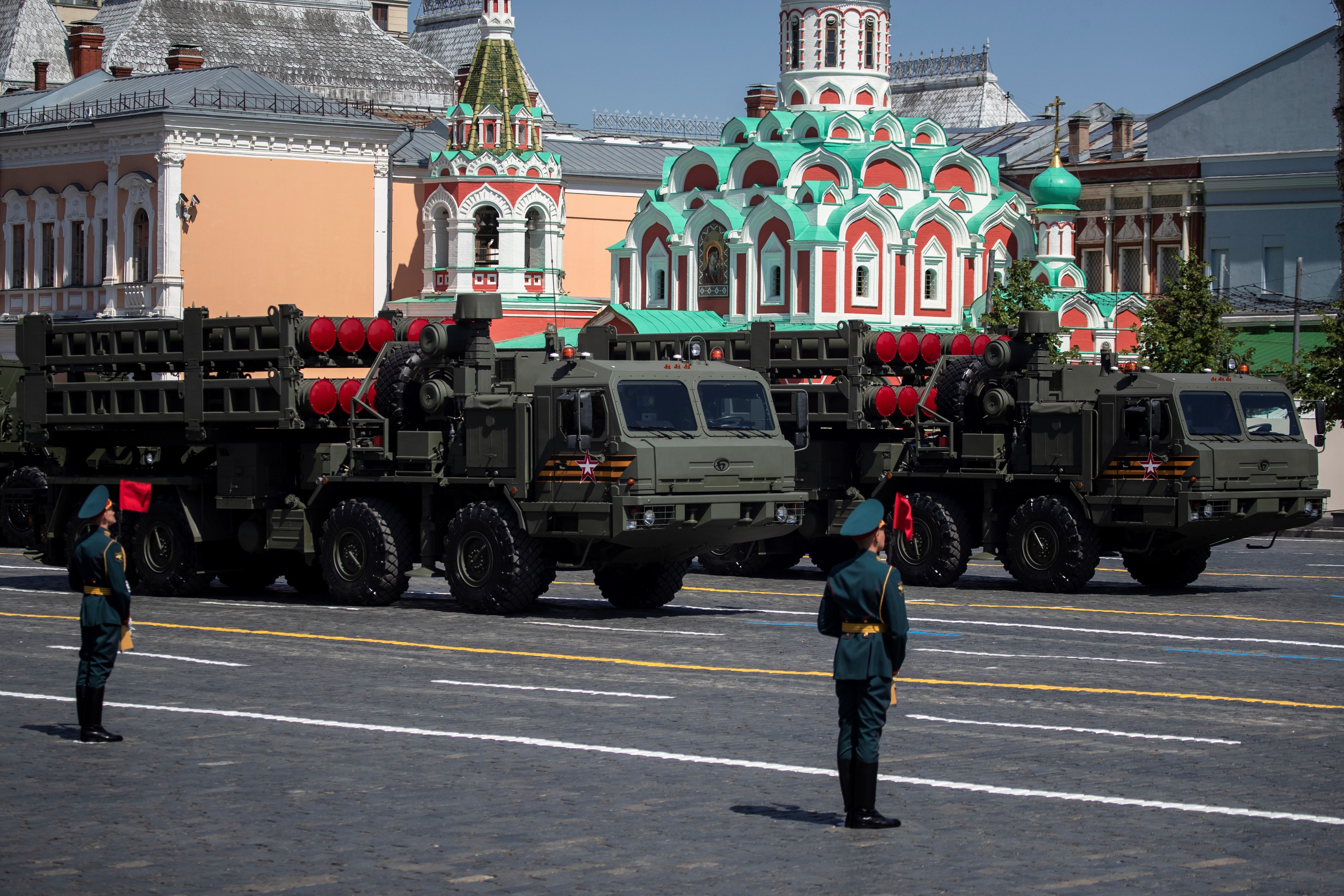 Russian army S-350 Vityaz surface-to-air missile move through Red Square during a military parade, which marks the 75th anniversary of the Soviet victory over Nazi Germany in World War Two, in Moscow on June 24, 2020. - The parade, usually held on May 9, was postponed this year because of the coronavirus pandemic. (Photo by Pavel Golovkin / POOL / AFP) (Photo by PAVEL GOLOVKIN/POOL/AFP via Getty Images)