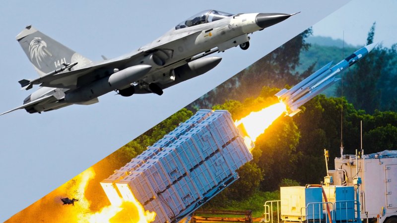 A domestically-produced F-CK-1 indigenous defence fighter jet (IDF) takes off during a visit by the island's president and the media from Penghu Air Force Base on Magong island in the Penghu islands on September 22, 2020. (Photo by Sam Yeh / AFP) (Photo by SAM YEH/AFP via Getty Images)