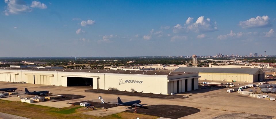 message-editor%2F1553731321163-boeing_hangar.jpg