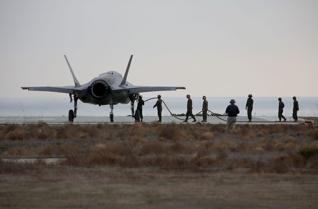 message-editor%2F1560545783486-marine_wing_support_squadron_mwss_372_refuel_and_arm_an_f-35b_lightning_ii_at_a_forward_arming_and_refueling_point_farp_151210-m-bg453-0661.jpg