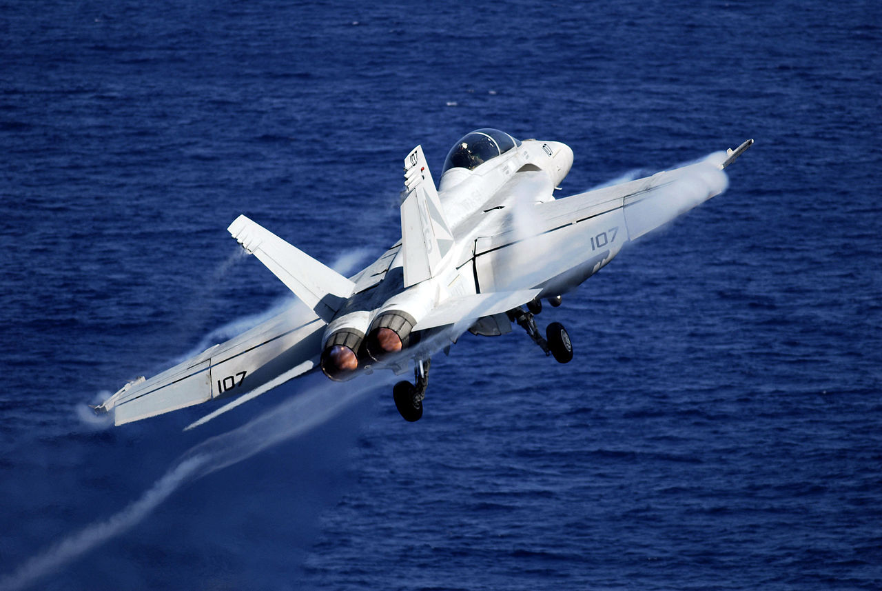 message-editor%2F1561234122908-1280px-us_navy_090215-n-8157c-519_an_f-a-18f_super_hornet_from_the.jpg