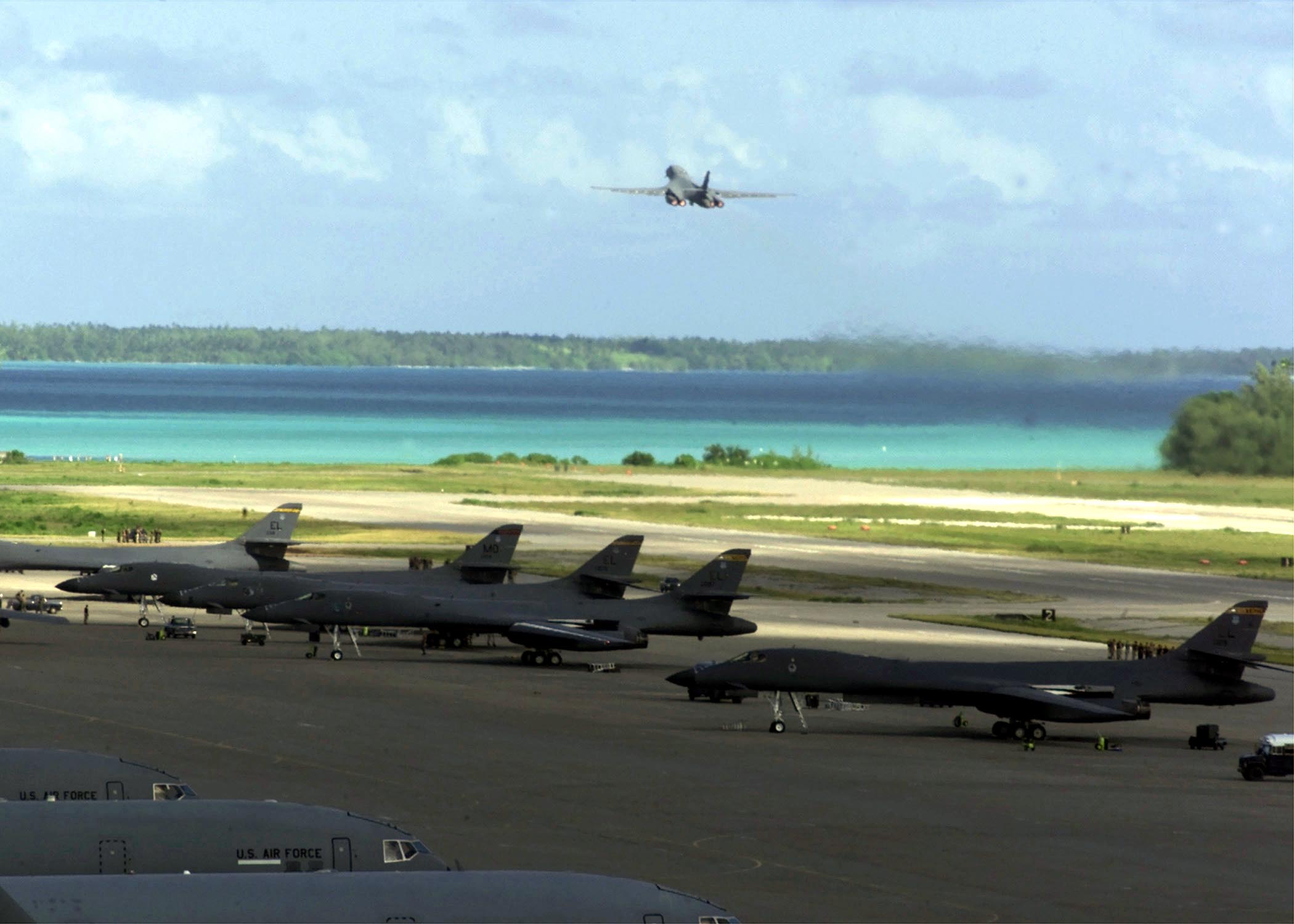 message-editor%2F1578365512366-b-1_bombers_on_diego_garcia1.jpg