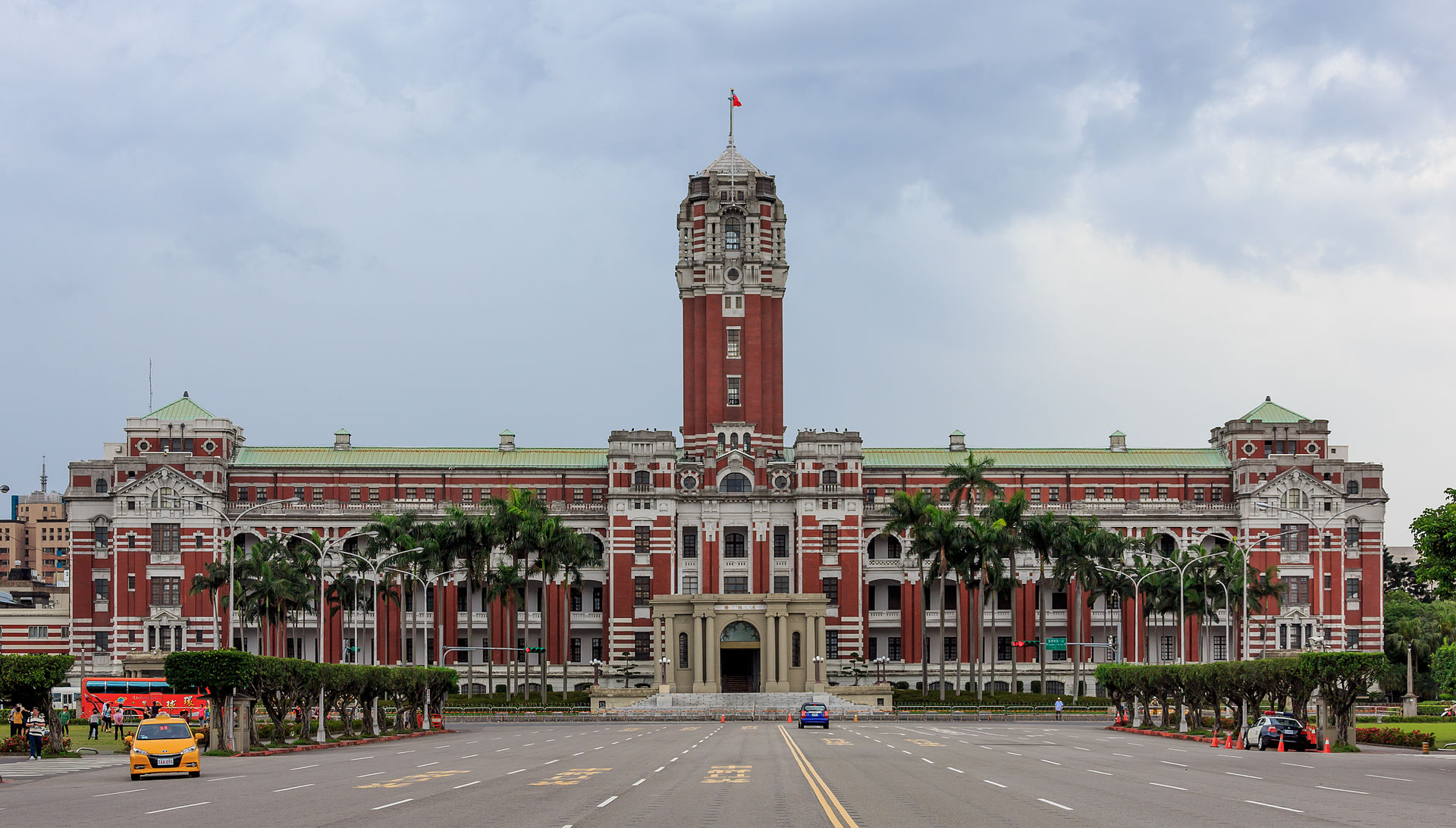 message-editor%2F1590602152184-1920px-taipei_taiwan_presidential-office-building-01.jpg