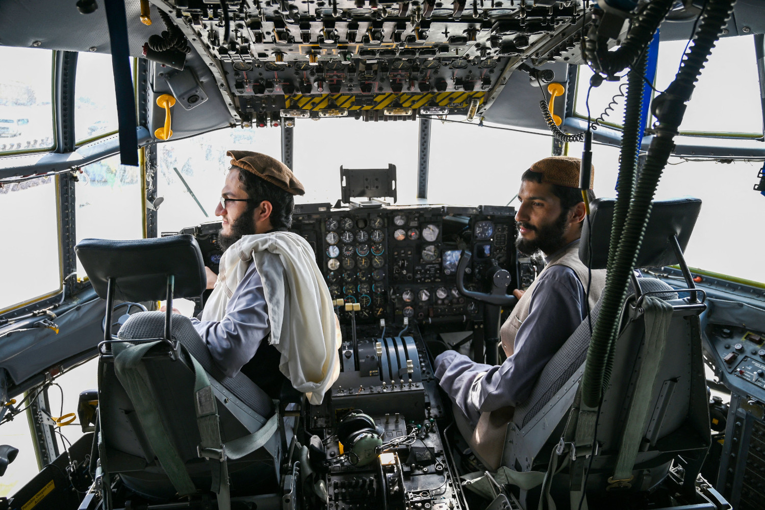 message-editor%2F1630426158824-taliban-c-130-cockpit.jpg