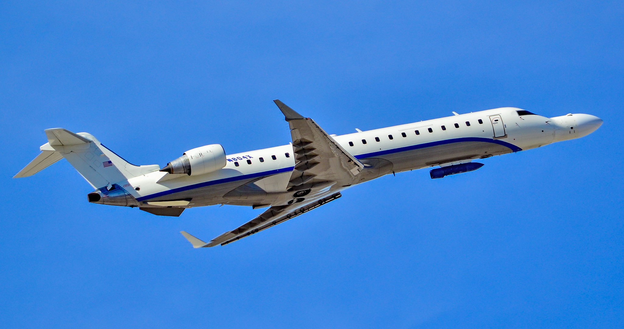 message-editor%2F1631231219509-n804x_1999_canadair_cl-600-2c10_regional_jet_crj-700_serial_10002_owned_by_northrop_grumman_systems_corp_33558085521.jpeg