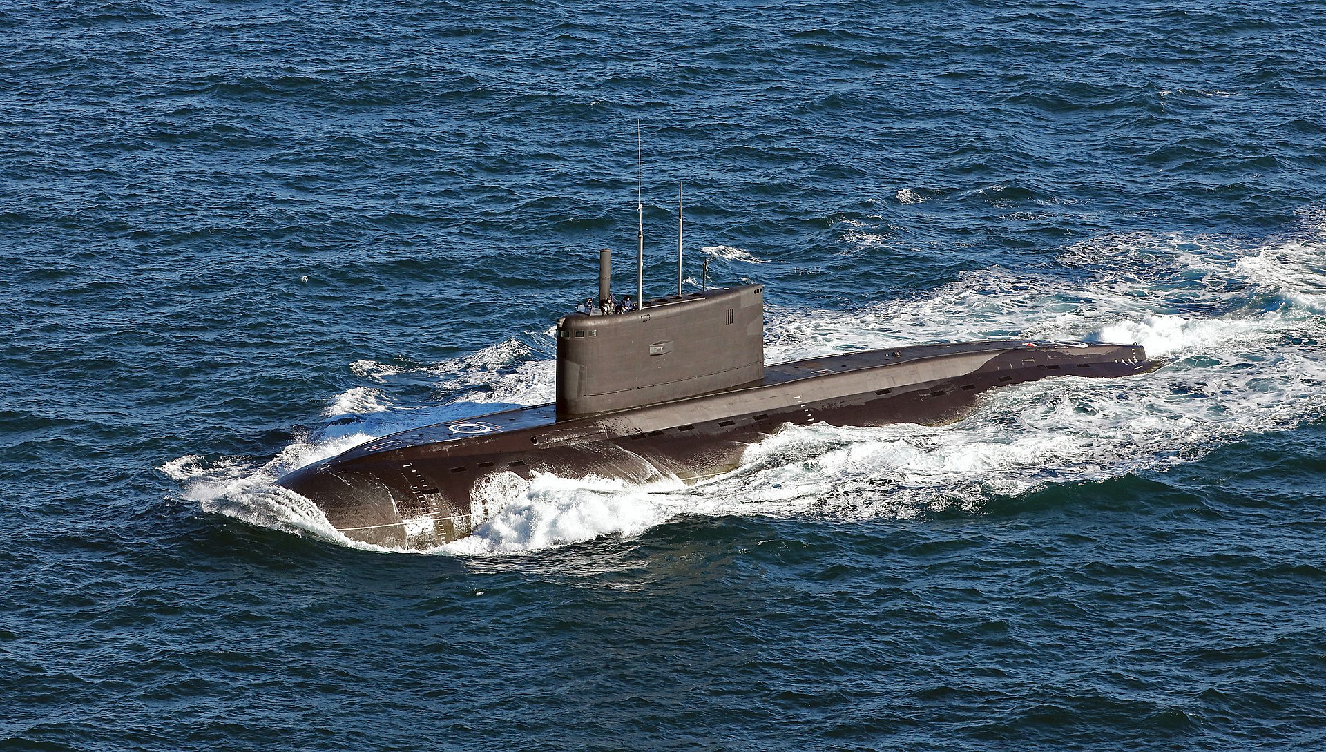 message-editor%2F1635749712864-1920px-kilo-class_russian_submarine_mod_45165129.jpeg