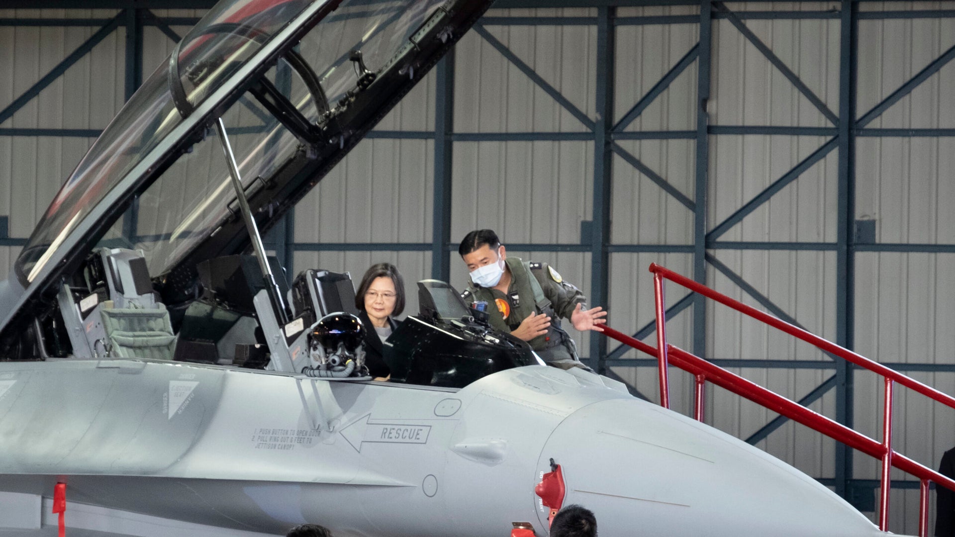 message-editor%2F1641918053568-ap_tsai_f-16v_taiwan-scaled.jpeg