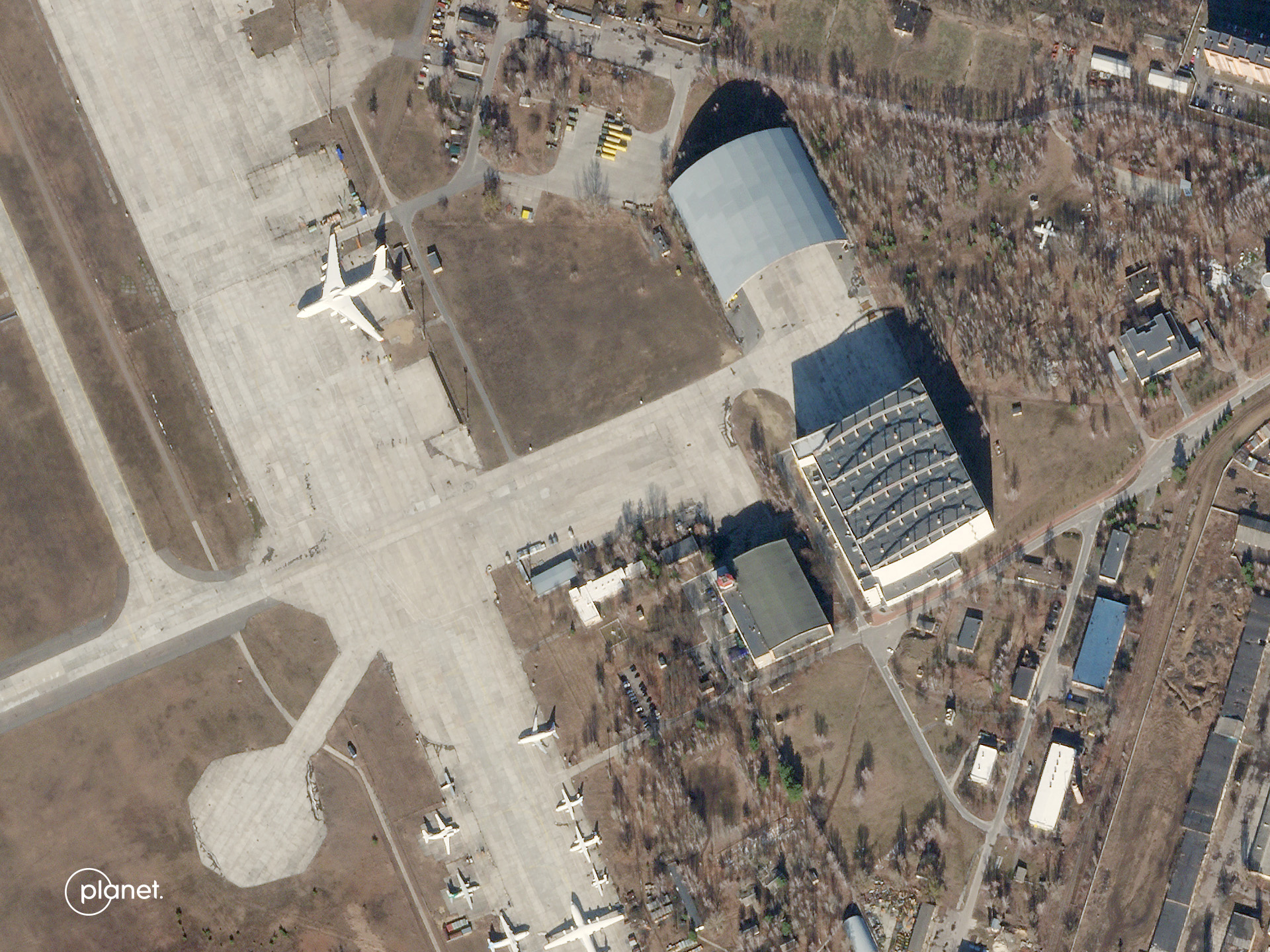 message-editor%2F1646123412572-detail_antonov_airport_hostomel_kyiv_oblast_ukraine_s118_20220220t095620z_visual_rgb_flat_1920px_50cm_logo.jpg