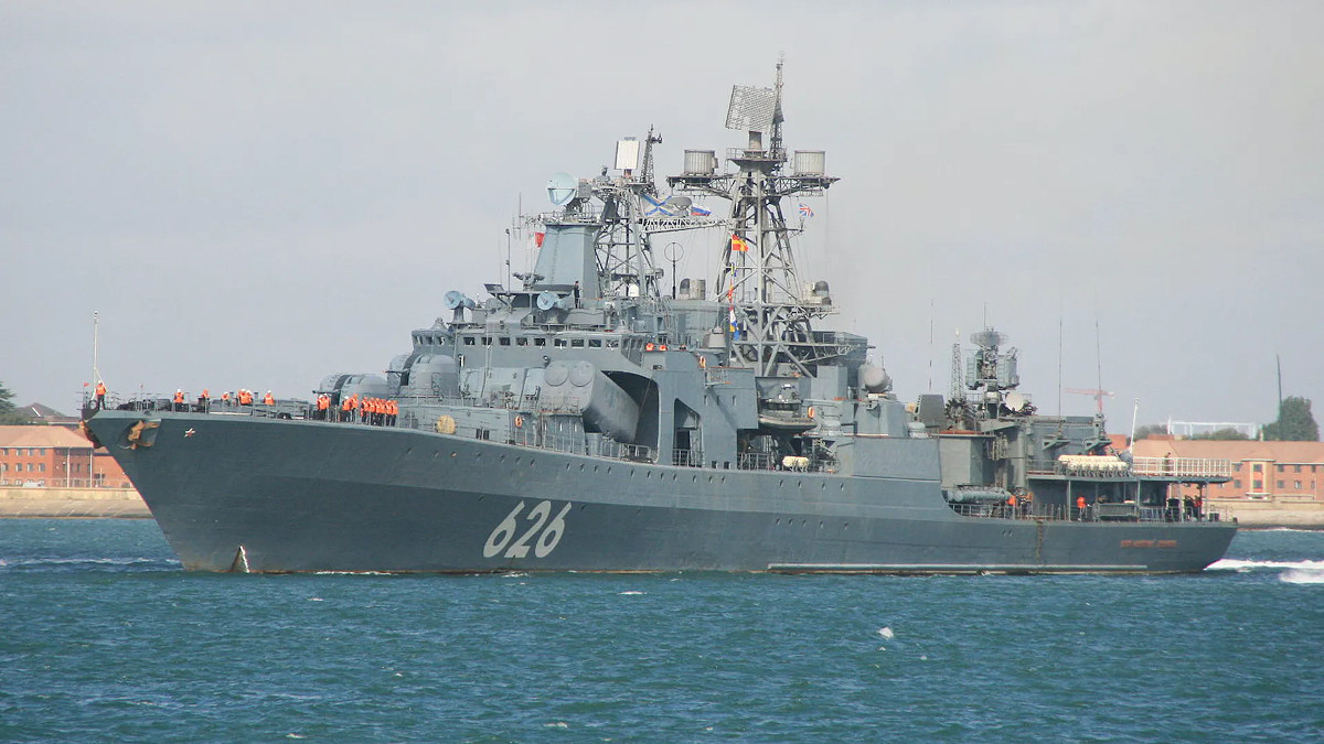 Russia Has Abandoned Its Massive Nuclear Destroyer And Supersized ...