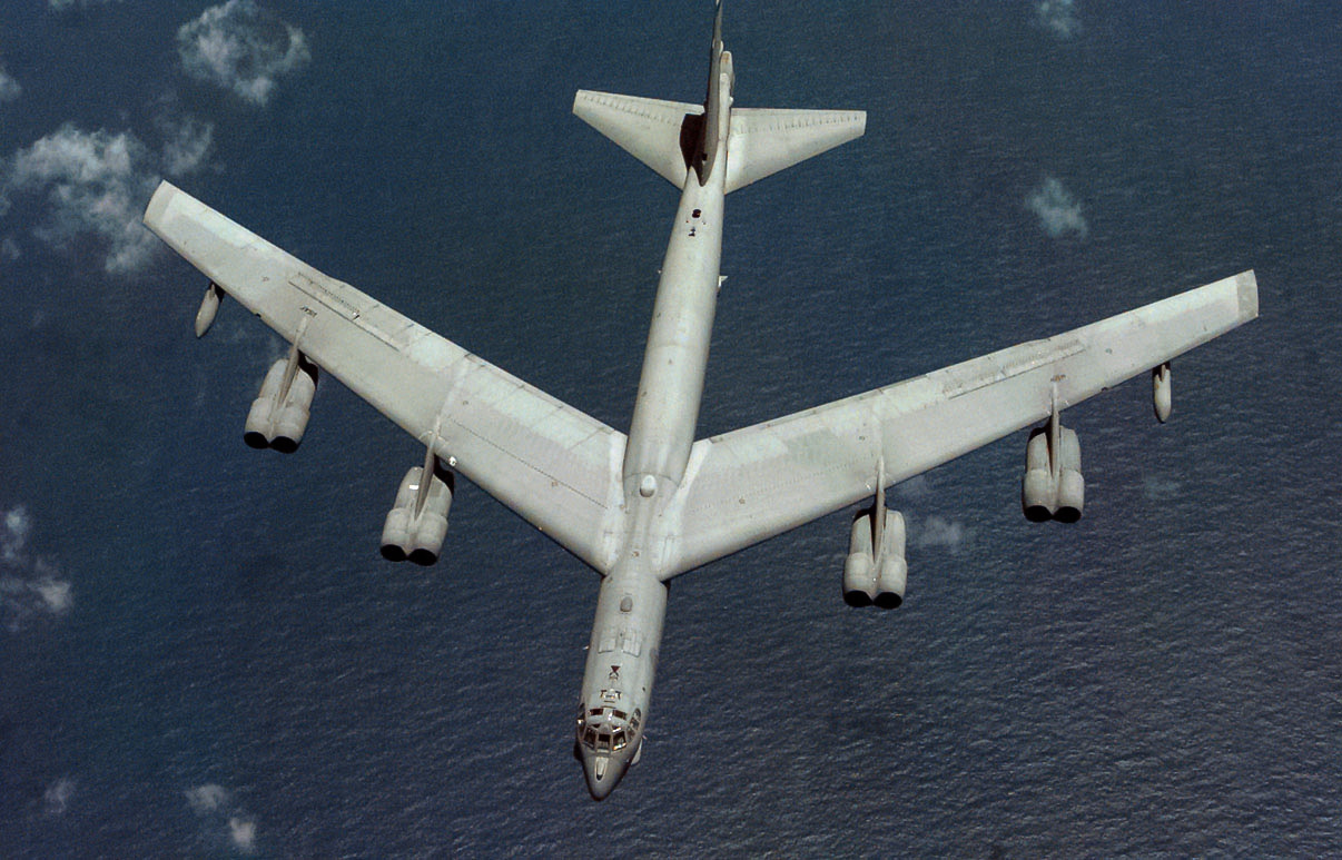 boeing_b-52h_aspect_ratio.jpg