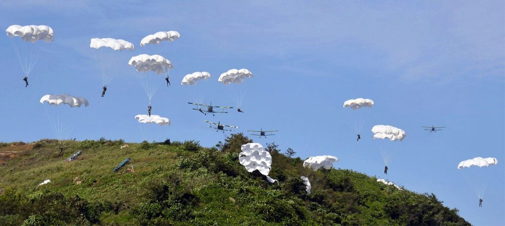 One Of North Korea’s Most Dangerous Weapons Is The Ancient An-2 Biplane