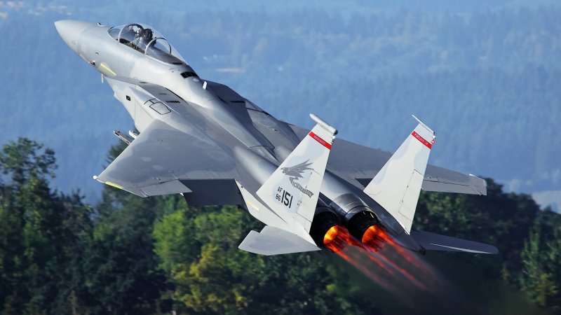 You Need To Hear These FAA Tapes From That Oregon UFO Incident That Sent F-15s Scrambling