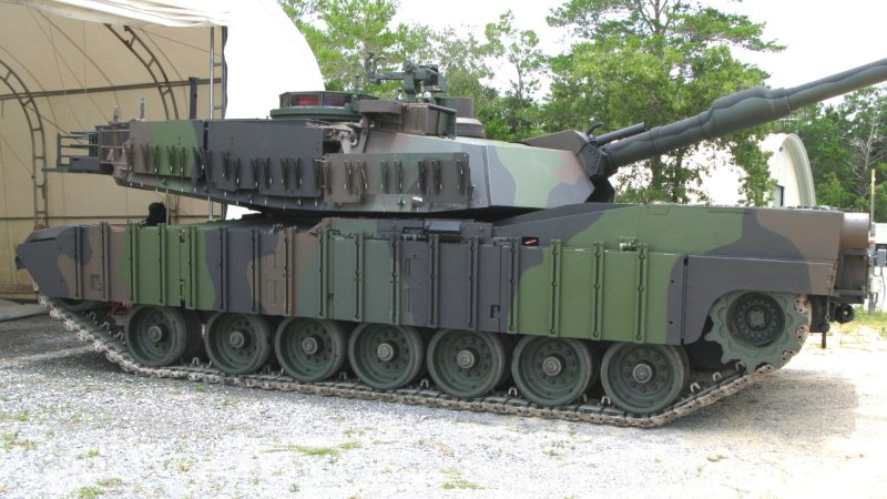 Army Tanks And Other Vehicles Get New Paint Jobs To Help Hide From Thermal Optics