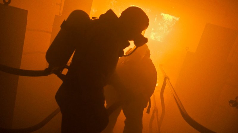 Veteran U.S. Navy Submariners Explain Why Fire Is So Deadly Aboard A Submarine