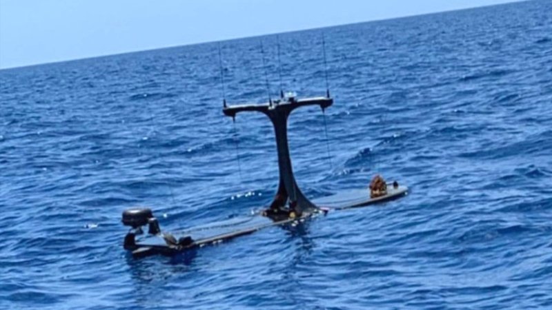 Mysterious Wave Glider Spotted Off Florida Keys Had Electronic Intel Gathering System (Updated)