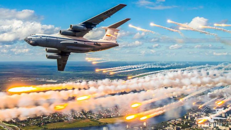 Watch These Russian IL-76 Transports Execute A Stunning Mass Flare Dump