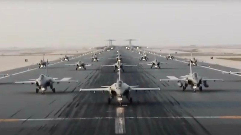 Qatar Executes An Incredible “Elephant Walk” Showcasing Its Growing Air Combat Might