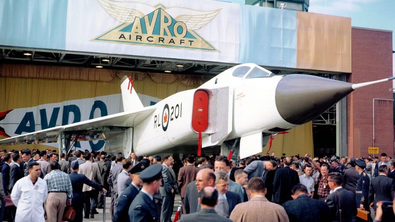 Canada’s CF-105 Arrow Interceptor Is The Cold War Legend That Refuses To Die