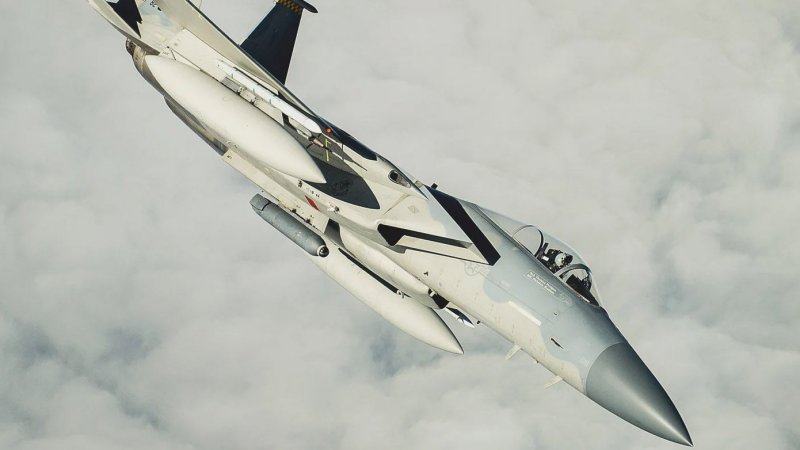 Infrared Search And Track Pods Spotted On USAF F-15 Eagles Based In Japan