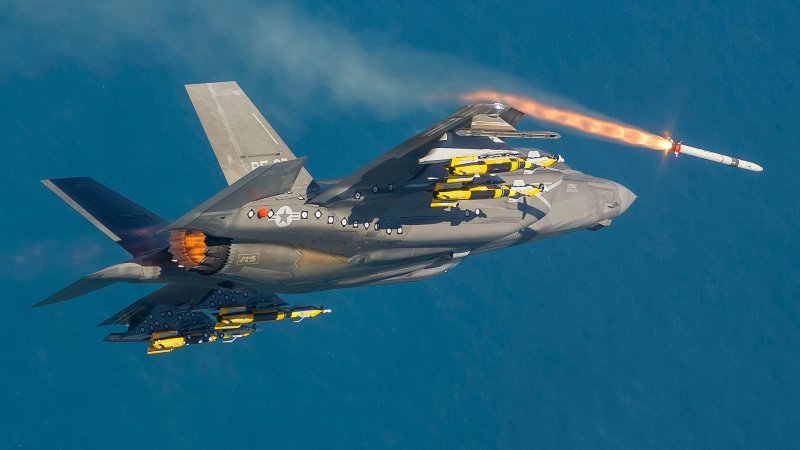 750 F-35s Now Delivered, Navy To Put Some Of Its Oldest Test Models Into Storage