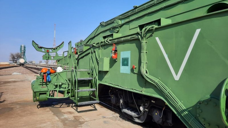 Russia Adorns Its Space Center’s Soyuz Rocket Transporter With Ukraine Invasion Markings