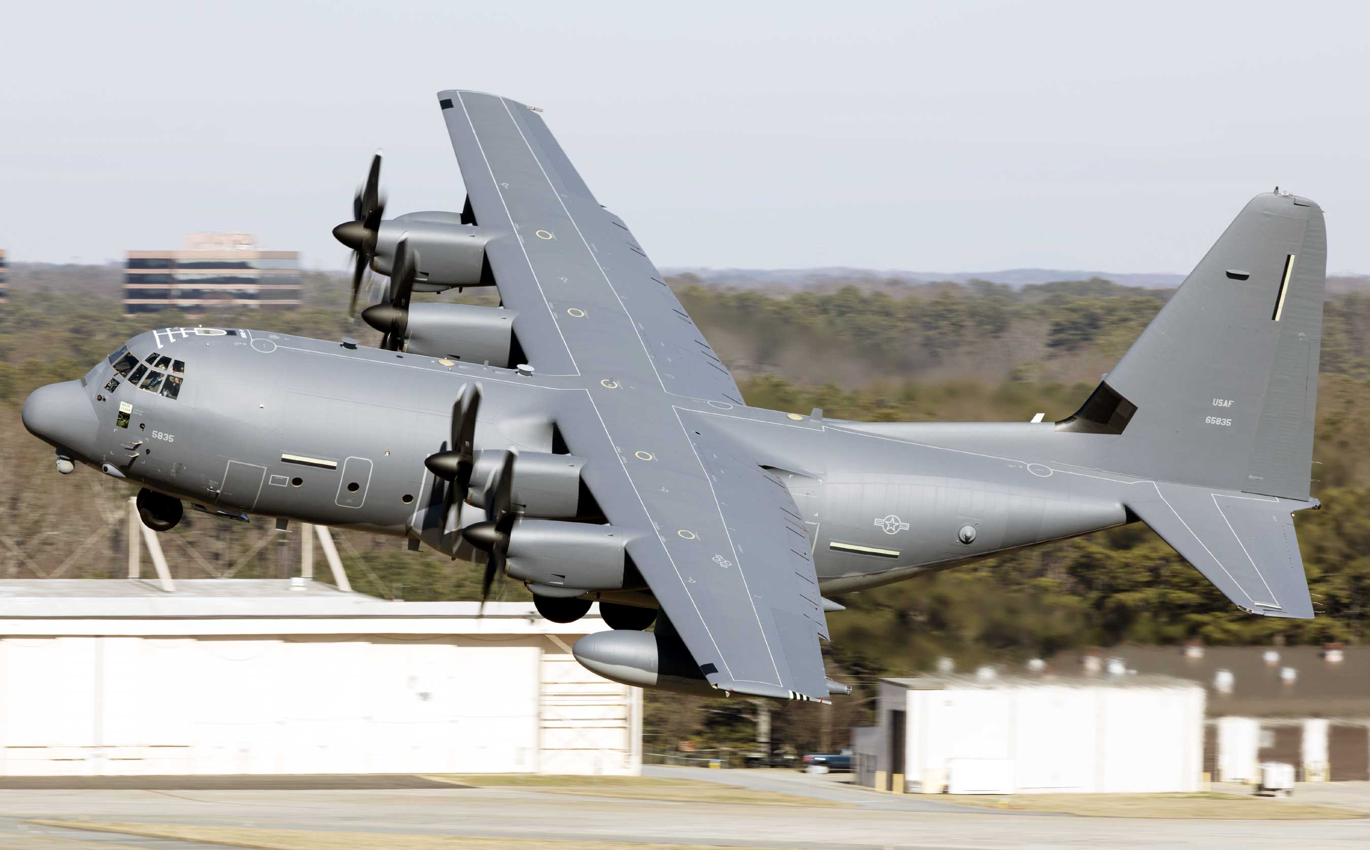 message-editor%2F1533836065274-c-130-super-hercules-400.jpg